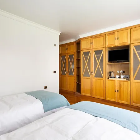 ゲストハウス Casa Lali 2 3*